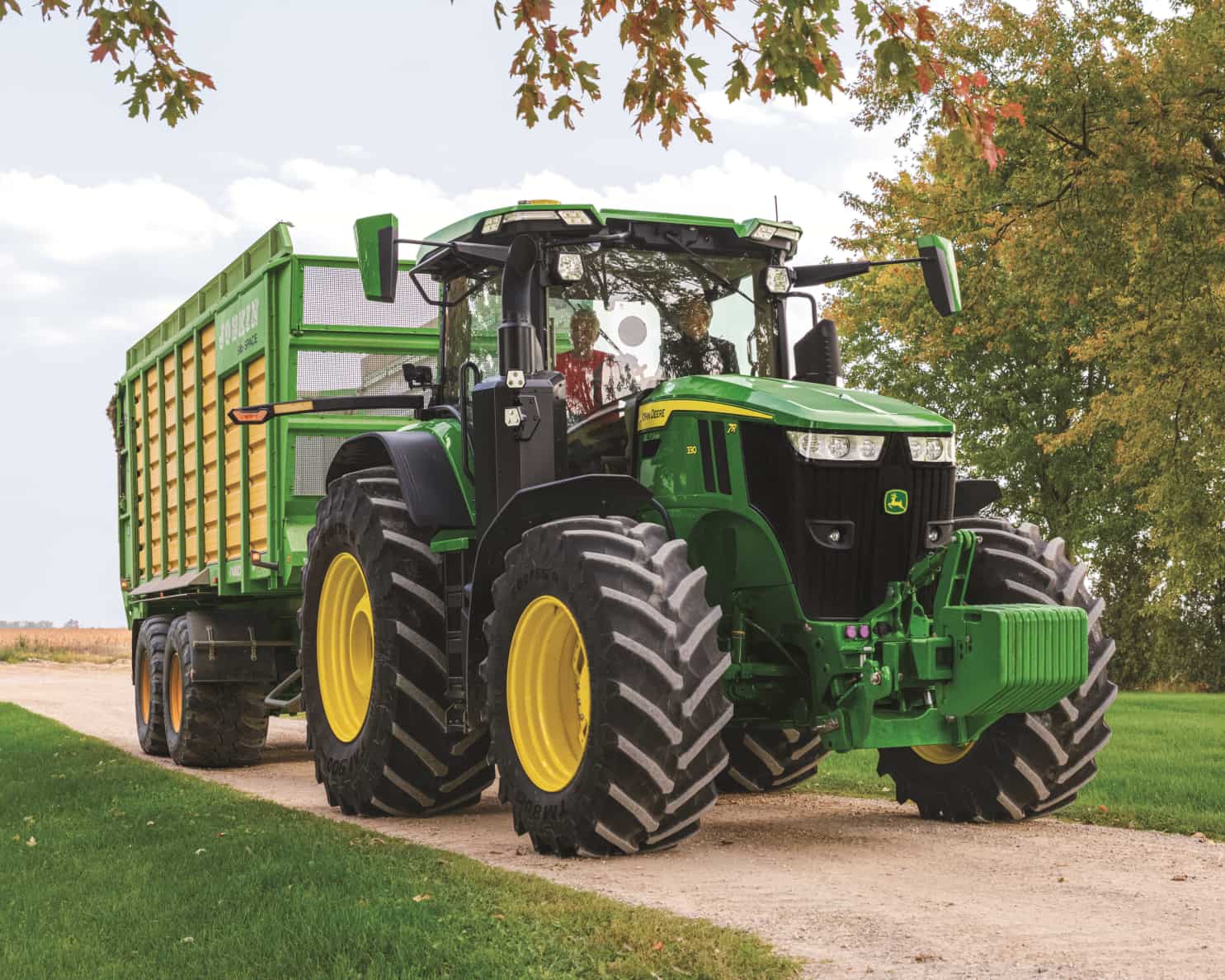 John Deere 7R-330-min