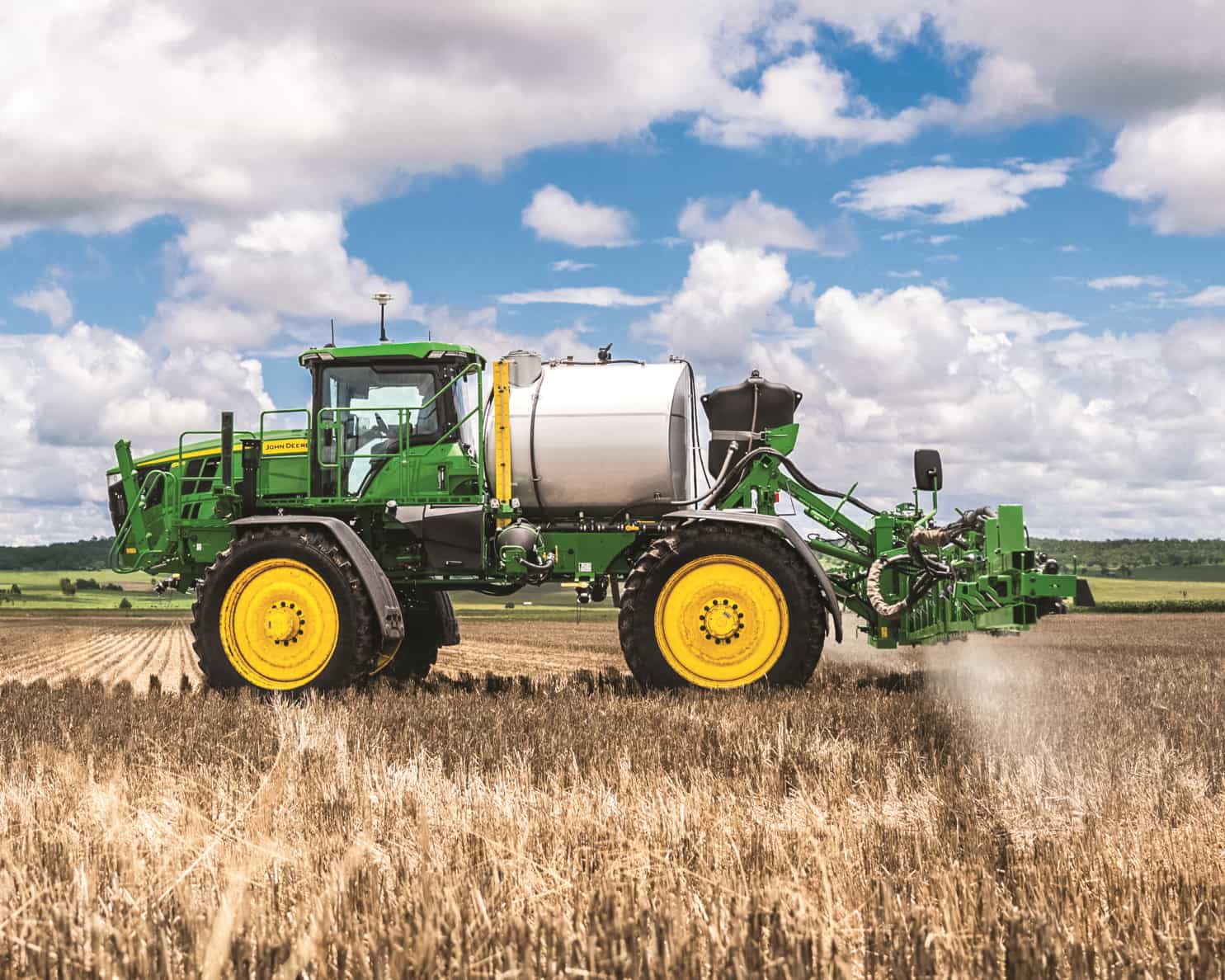 John-Deere-AutoTrac-min