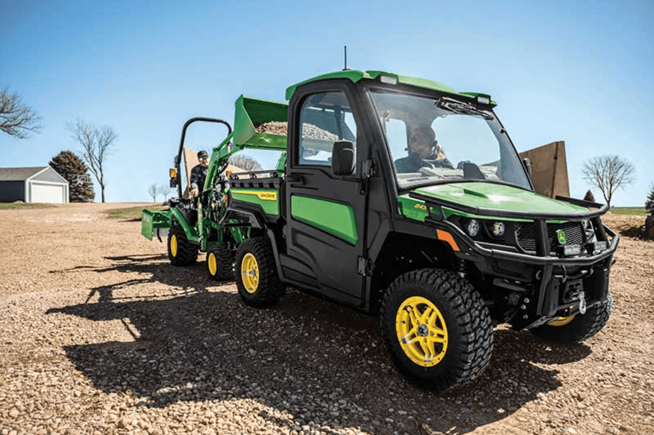 John-Deere-Gator-vs-Pickup-Truck-min