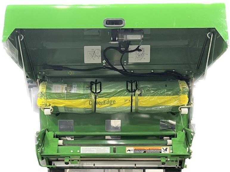 John-Deere-Net-Lift-and-LED-Net-Lighting-for-Round-Balers
