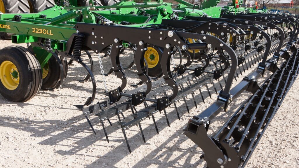 New John Deere 2230LL Level-Lift™ Field Cultivator at Heritage Tractor