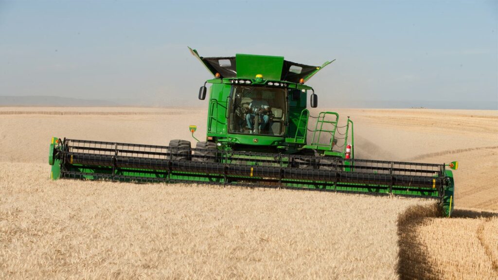 New John Deere 735D Draper Platform at Heritage Tractor